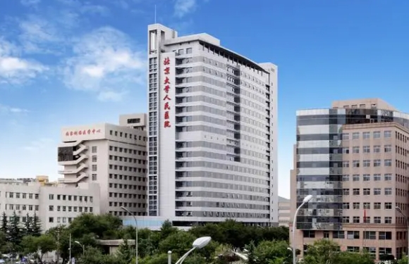 北京大學(xué)人民醫(yī)院口腔科好嗎？?jī)r(jià)格如何？附醫(yī)院醫(yī)生簡(jiǎn)介+真人案例